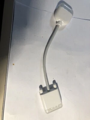 APPLE MAC DVI MALE TO VGA FEMALE VIDEO ADAPTER NEW GENUINE OEM MODEL 603-2120 - Image 1 of 4