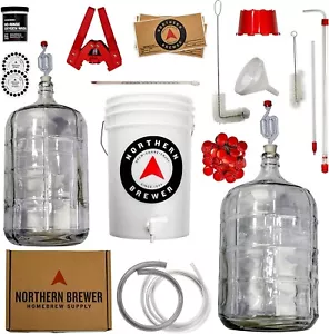 Northern Brewer Deluxe Homebrew Starter Kit, Attrezzatura e Carboys da 5+6 Galloni - Foto 1 di 2