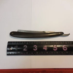 NICE Manufactured By Frederick & Reynolds Straight Razor Sheffield - Picture 1 of 8