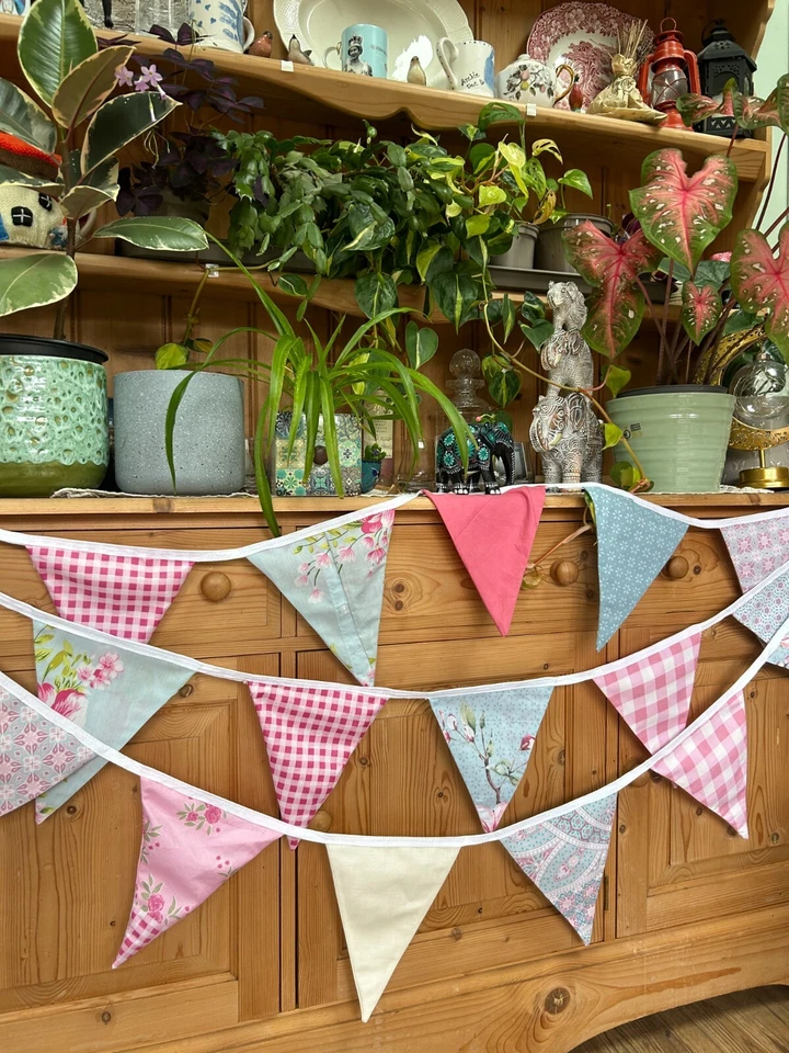 Banderín de tela de 10 m (1,60 m £) banderín rosa, banderín azul, banderín de boda  Foto 1 de 4