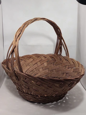 Vintage Woven Wicker/Rattan Deep Oval Display/Storage Basket - Split Handle Cover