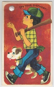 Tarjeta de cumpleaños vintage niño plástico perro de béisbol años 60 no me olvides - Imagen 1 de 3