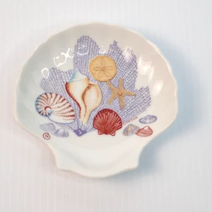Shell Shaped Trinket Dish Shell Print Design 4 3/8" - Picture 1 of 3