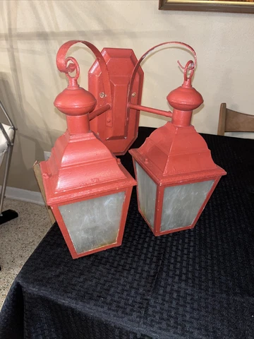 Vintage Salvage Metal Porch Farm Light Fixture Outdoor Lamp Sconce Double Red Cover