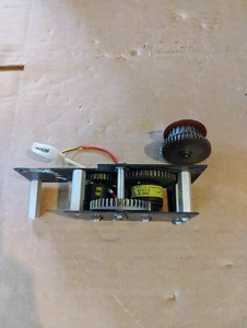 Apeco C29916 Psi Div, Warner Electric. Brake&Clutch Rotation 12 V.D.C. UNTESTED - Picture 1 of 7