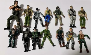 Konvolut 14 Vintage GI Joe und andere Figuren 3-5 Inch Figuren - Bild 1 von 10