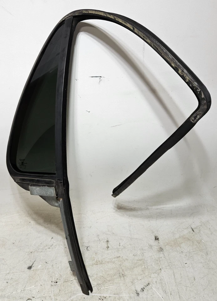 95 ~ 05 GMC Jimmy Bravada Blazer pasajero derecho ventilación trasera ventana puerta de vidrio Foto 1 de 4