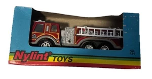 Vintage Nylint Toys No. 424 Firetruck Pressed Steel - Original Box-Collectible - Picture 1 of 9