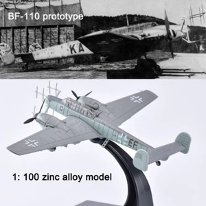 Modellino militare pressofuso 1:100 Luftwaffe seconda guerra mondiale Messerschmitt BF 110 aereo bombardiere - Foto 1 di 6