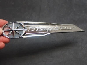 YAMAHA NOS 4VR-24161-02 EMBLEM 2 XVS1100 DRAG STAR - Bild 1 von 4