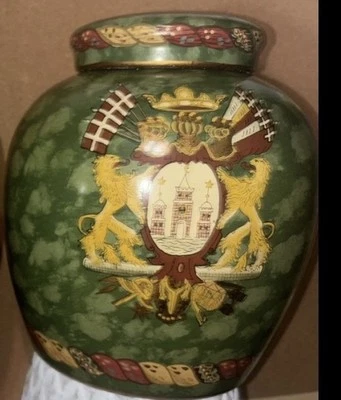 Urna rara de Raymond Waites hecha para Toyo con cremación de cresta de león Foto 1 de 4