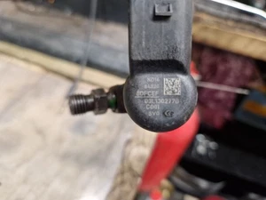 Audi Skoda VW Seat Injector | 1.6 TDI 03L130277B - Picture 1 of 3