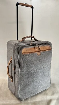 Hartmann Tweed & Belting Leather 24" Upright Wheeled Short Trip Exp Suitcase - Image 1 of 4