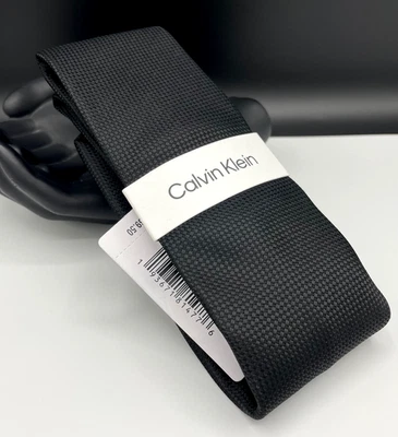 Corbata de poliéster para hombre Calvin Klein ~ negra ~ Tompkins insólida ~ NUEVA: $69,50 Foto 1 de 3