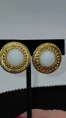 Chanel Gold Plated 1980's  White  Gripoix (Glass) Clip On Earrings - Image 1 of 4