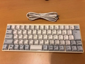 Happy Hacking PFU HHKB Professional JP PD-KB420W Wired Topre Mechanical Keyboard - Bild 1 von 3