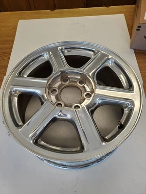 Rueda 17x7 aluminio 6 radios pulido Opt N80 se adapta 05-09 ENVOY 407573 Foto 1 de 4