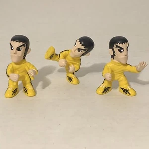 Lot 3 Bruce Lee Mini Figures Hero Production Game Of Death Billy Lo Nunchucks - Picture 1 of 12