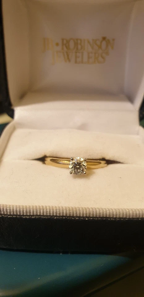 Leo Diamond Solitaire - Image 1 of 1