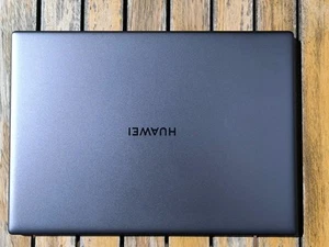 Huawei Matebook Pro 14" I5-10210 16GB Touchdisplay Space Grey B - Bild 1 von 3