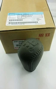 GENUINE GREY LEATHER GEAR SHIFT KNOB FOR TOYOTA HILUX KUN26 MK6 SR5 FORTUNER - Bild 1 von 4