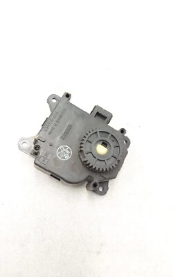2007 Lexus GS350 AC Heater Damper Servo Motor OEM 063800-0171 - Image 1 of 4