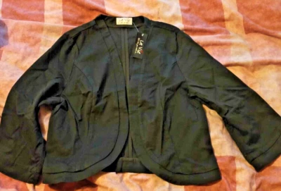 NUEVA CON ETIQUETAS Chaqueta de Algodón Negra Inteligente/Informal Manga Larga La Vie Elegante Talla 12 Foto 1 de 4
