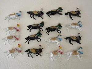 LOT OF 16 BRITAINS STYLE RUBBER HORSE FIGURES - Picture 1 of 3