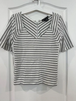 Etcetera Women's Medium Black White striped blouse top zipper back scoop neck - Image 1 of 2