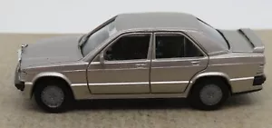 Rara Micro Herpa Ho 1/87 Mercedes-Benz 190 E 2.3 16S D'Oro Pallido No Box - Foto 1 di 12