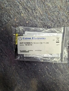 EXTRON 70-101-73 AAP (1) 15HD F-F (1) 3,5 mm BLK slkscrn er 27710 - Foto 1 di 3