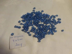 lot de 200 PERLES en verre vintage artisanale bleu olive ovale - Imagen 1 de 3