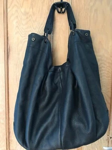 GAP Beautiful Butter Soft Black Leather Bag /Large Heavy Handbag. - Picture 1 of 11