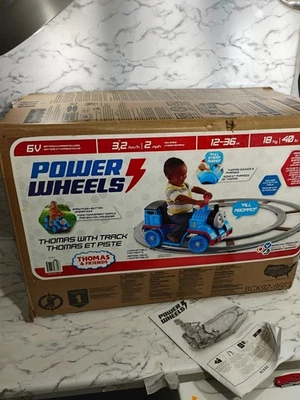 FISHER PRICE THOMAS THE TRAIN POWER WHEELS W/Track + Charger +Boc Complete New - Image 1 of 4