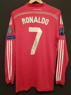 Real Madrid  Away  Trikot von Christiano Ronaldo signiert - Bild 1 von 4
