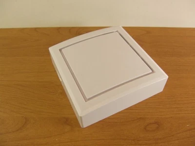 Hampton Bay Wireless Doorbell Chime Battery Door Bell WL-40-A White WL40A - Image 1 of 2