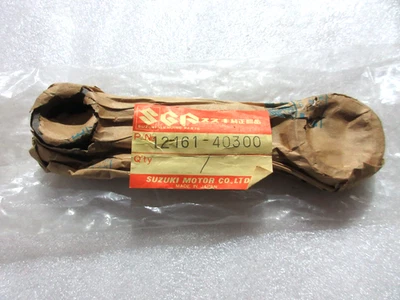 1981 Suzuki PE250X  NOS  Connecting Rod Assy PE250             12161-40300 Foto 1 de 4