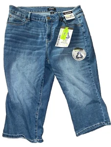 D. Jeans Plus Size 20W Capris Blue Denim Cropped Recycled Sustainable Beach NWT - Picture 1 of 5
