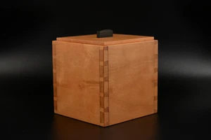 Wood dovetail box made from CHERRY with Black Ebony pull jewelry gift treasure - Picture 1 of 6