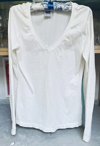 JOHNNY WAS DEEP V LONG SLEEVE CREAM IVORY TEE SHIRT SMALL EXCELLENT - Picture 1 of 3