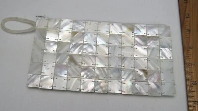 VTG 1950s 60s MOTHER OF PEARL CLUTCH BAG  7 1/4" by 3 3/4" WHITE  — 第 1/4 张图片