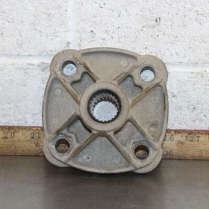 1996 POLARIS SPORT 400L REAR BACK WHEEL LEFT HUB B252 - Picture 1 of 6