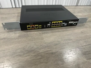 Cisco 891F Gigabit Integrated Services Router C891F-K9 V01 - NO POWER ADAPTER - Picture 1 of 5