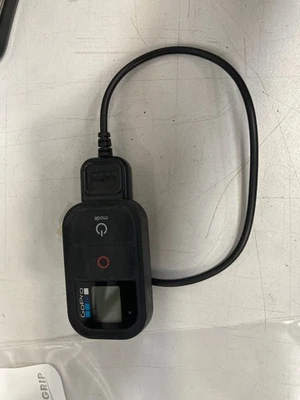 Genuine OEM GoPro Wifi Remote Hero 8 7 6 5 4 3+ 3 w USB Charging Cable ARMTE-001 - Image 1 of 2