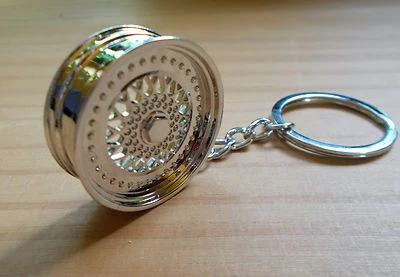 Aluminum Rim Keychain - Metal Design - Chrome Look - Car Key - Image 1 of 4