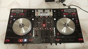 Numark NS6 USB Digital DJ Controller BITTE LESEN