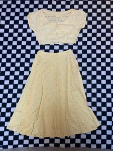 1940s womens two piece skirt and top, xxs, summer style, flower pattern. - Picture 1 of 4