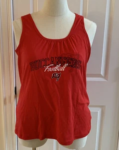 TAMPA Bay Buccaneers Tank Top Womens Medium Embroidered T-SHIRT Red Reebok NWT - Picture 1 of 5