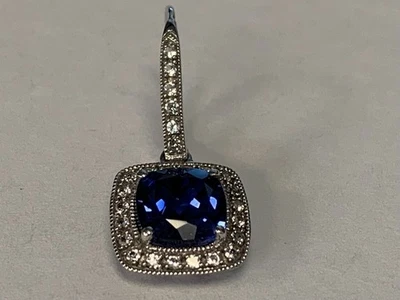 14K белое золото LAB создать сапфир серьги 1 серьги только (не пара) - Изображение 1 из 4