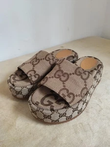 Gucci Womens Angelina Maxi GG Platform Slide Sandals- Beige Canvas- 36 EU/ 6 US - Picture 1 of 10